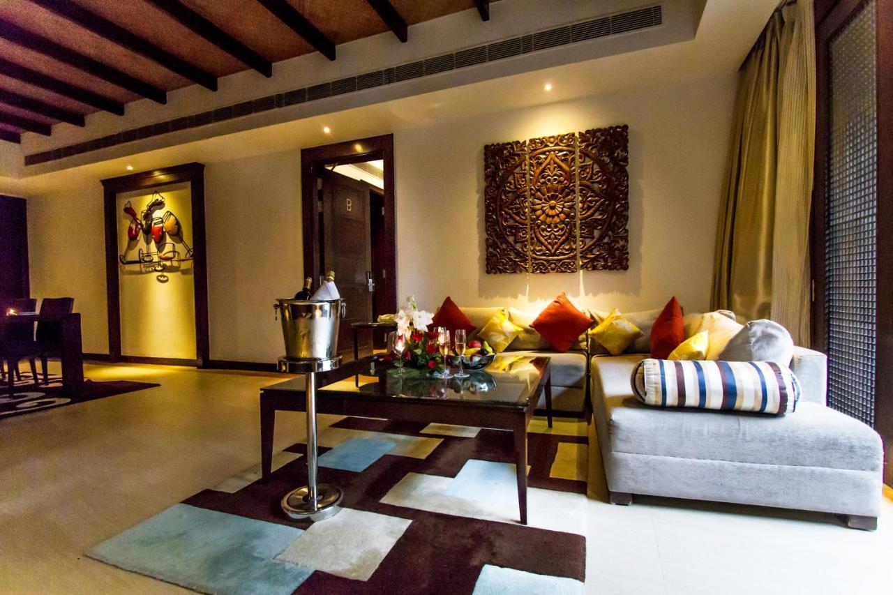The Ananta Udaipur Hotel Bagian luar foto